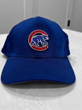 Chicago Cubs Bears Authentic Cap Hat Blue New Era Size Large/Extralarge Fitted